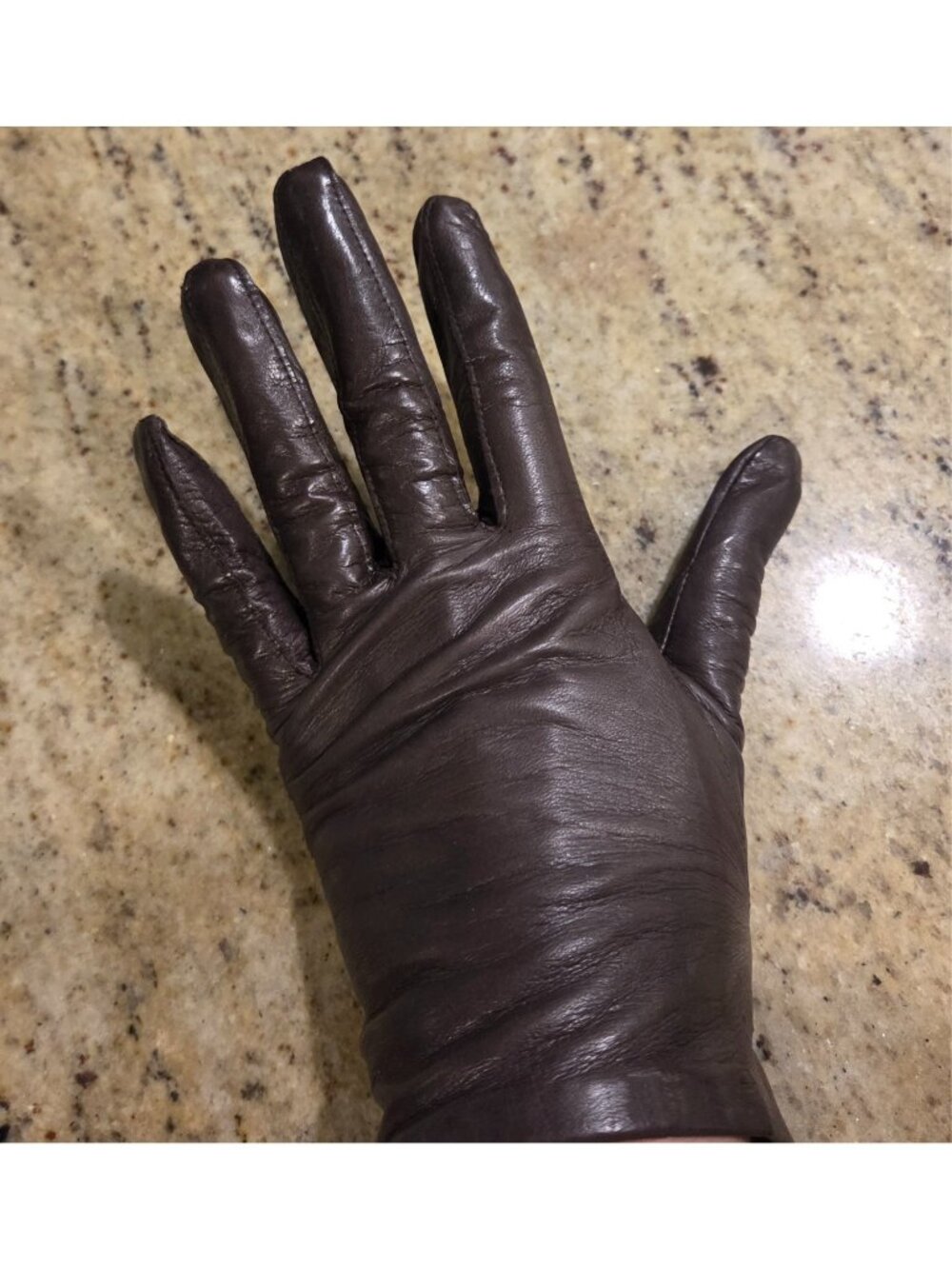 Women's Size M 7 Brown Soft Leather Silk Lined Short Gloves